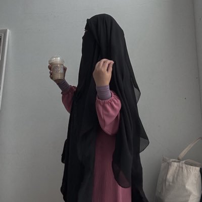 zehanilyana's profile picture. 30s | soulitude (soul+solitude) | daily life | lifelong learner | 🇲🇾 🇵🇸