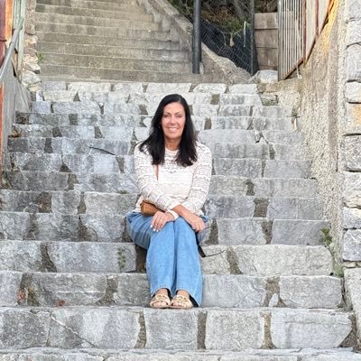 Beverly330's profile picture. Sr. Mgr. PA West PEAK winner 2021🧩 Diversity, equity & Inclusion 👊 Magenta9 🇺🇸Servant leader 🏆loves the beach 🏖