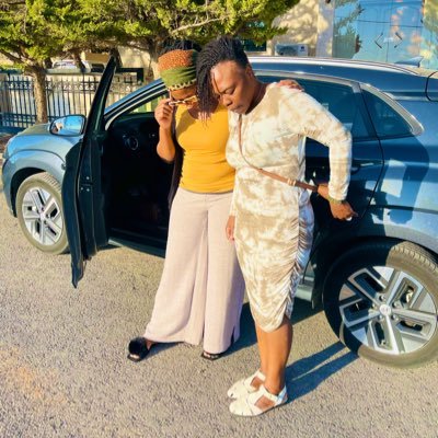 Vie_matongo's profile picture. Chef in the heart, Artist. Author 💙💙Emerged, when you bury a seed 💙💙