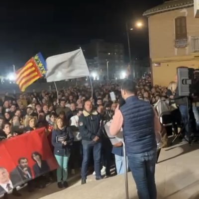 NavarreteAlejan's profile picture. 🇪🇸☦️Un pueblo con fe no se rinde jamás. 📍Paiporta (Valencia)       CLM