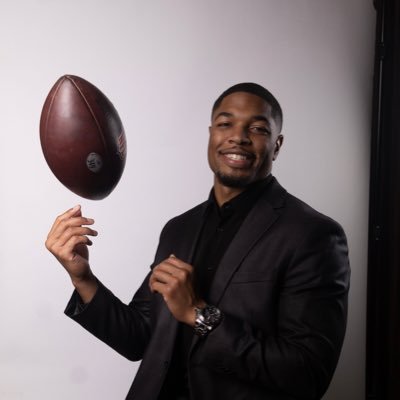 vmac_2's profile picture. 1 of 0 🦅 💎