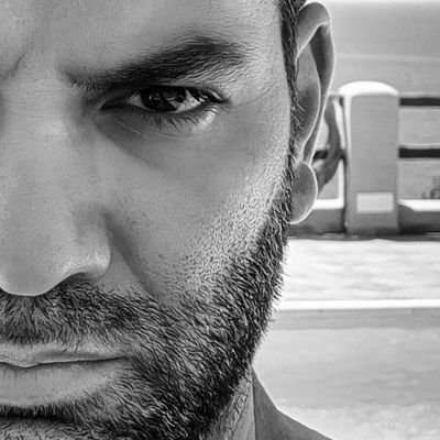 Madvinegar's profile picture. Σκορπιός με ωροσκόπο Σκορπιό.

Basically a hopeless romantic with a dirty mind who has high standards.
Severely unappreciated in my time.