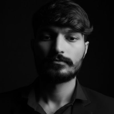 Nareshahir1111's profile picture. उत्तरं यत्समुद्रस्य हिमाद्रेश्चैव दक्षिणम्। वर्षं तद् भारतं नाम, भारती यत्र सन्तति॥ ➶♡કાઠીયાવાડી♡✌️ॐ/