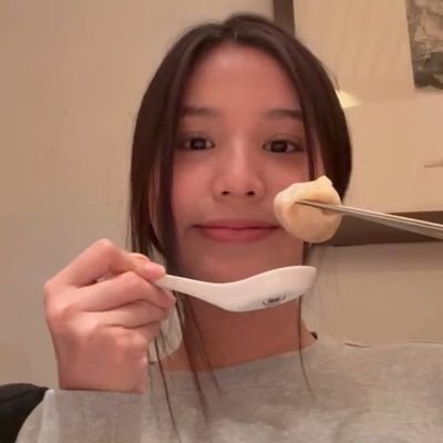 ANYwhereberry's profile picture. 𑣲.𖥔 orbit • yuri/gl enthusiastic