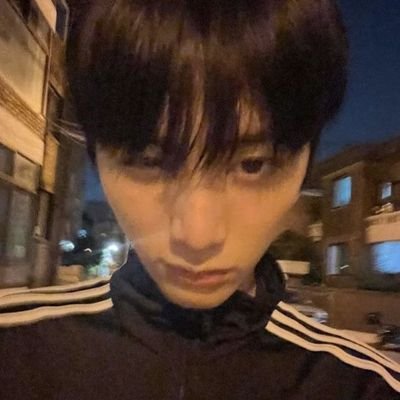 amostradinhe's profile picture. no ingles
just laugh anitta!