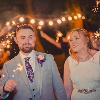 ellkillen's profile picture. Do words for a living. Fulham FC 🤟