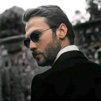 foozanamir18's profile picture. اعمل الخير وارميه في نهر جاري إن ضاع عن الخلق 
ما يضيع عن الباري.
حسابي الثاني @fo126s