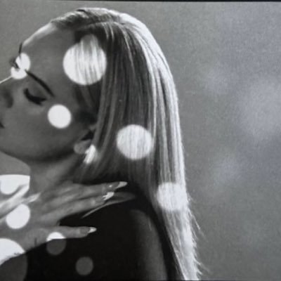 idrinkwinestan's profile picture. pop culture consumer