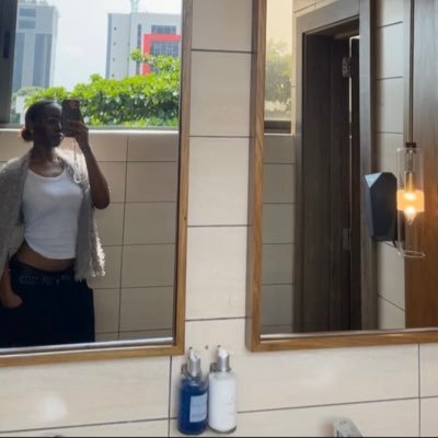 __adua's profile picture. 