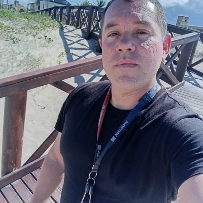 Maurcio28511752's profile picture. 