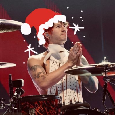 neoxgravestones's profile picture. + you’ll fear your fears forever if you never do things that you’re afraid of | unapologetic ao3 writer | @clancyfiles