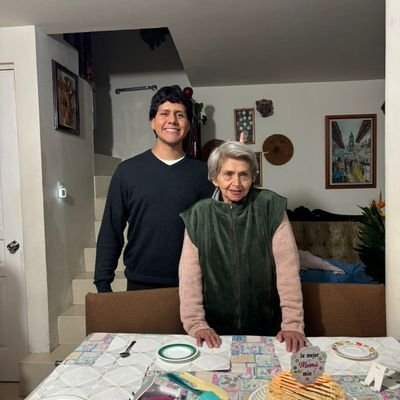 sebabas69's profile picture. (arely's version)
me quiero meter un tiro pero me falta el arma y el valor

https://t.co/6e2g8eGrux