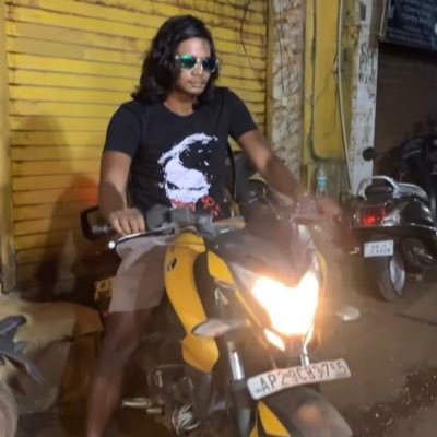 vidheer's profile picture. #BRAndsPRO🇬🇧#VeGuN💯@VictoriasSecret✌️@Beyonce🩲@SwiggyInstamart♋️@LetsBlinkit🐝@BombayShavingCo🎏@YoungSheldon🛰️👩🏼‍⚖️@LetsVakilSearch🗽@Bewakoof🎒🎯🎛️