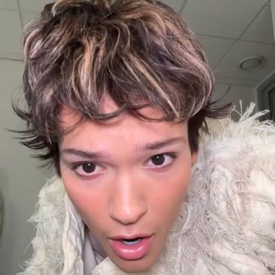 idaisfangirling's profile picture. hell yeah warrior thank you life warrior yuhhhhh warrior ey ey ey warrior malandro choreo warrior