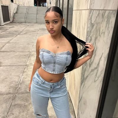 Emily345663's profile picture. love the beauty of life 😇