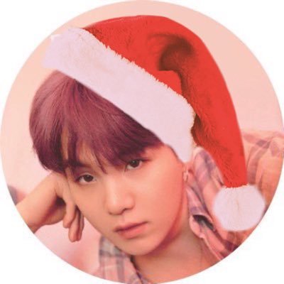 lilroarroar1's profile picture. Jules // here comes the baby tiger // ot7 stan, yoongi & taehyung bias, jimin wrecked // old // married to @jiminssi_ifya // she/her 🏳️‍🌈// 18+ // see pinned