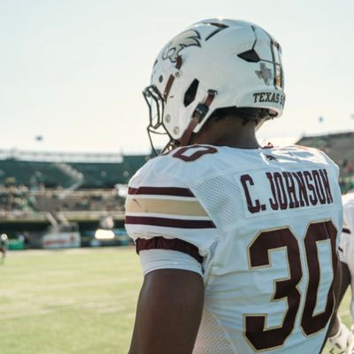 Thatkidchantz's profile picture. Student-Athlete @txst