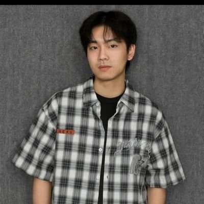 Jouney_Godsol50's profile picture. Never give up