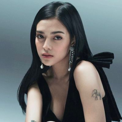 CuynoEvelyn's profile picture. SIMPLE GIRL