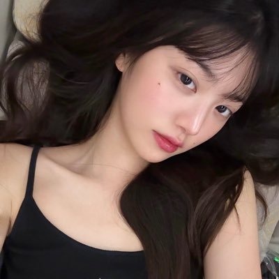 devlhyr's profile picture. 