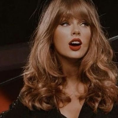 Scarlaroux's profile picture. ✨Books, wrestling and video games✨ 💍

#seniorswiftie06

 #avascularnecrosisawareness