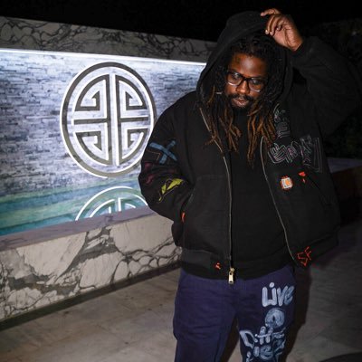 bigtweez222's profile picture. Day to day assistant for ALLBLACK