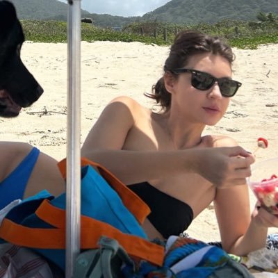 hiraivocal's profile picture. lésbica com hiperfoco em laura dutra & alanis guillen / 🇵🇸