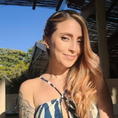 lauracamila_v's profile picture. Badfish ♓︎

🇵🇸