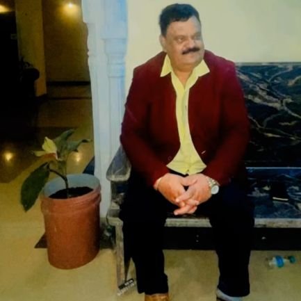 bharatS04's profile picture. 