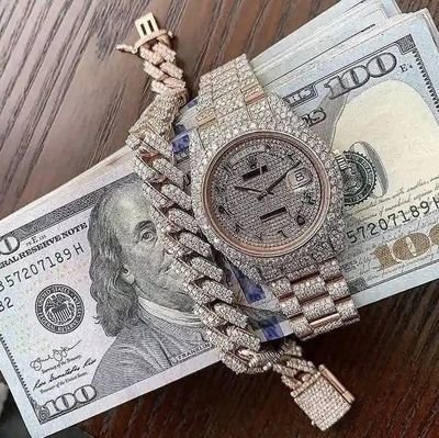 Alisabadejo's profile picture. 