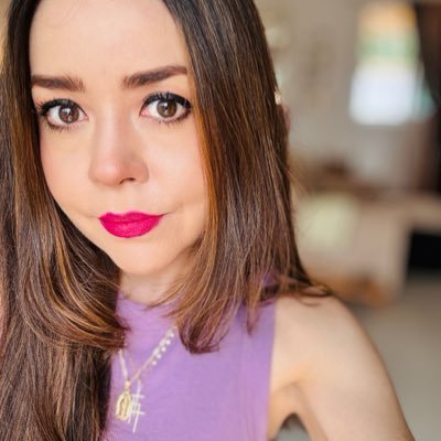 LESLYCAVA's profile picture. Painter, Designer & Illustrator + MADRE DE CLARITA DE TUXTLA YORK