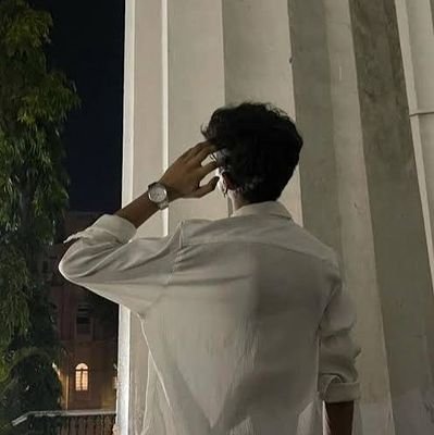 yours_shauryaa's profile picture. Inspiring hearts to beat to their own rhythm.💕