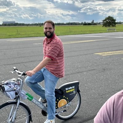 jordi_merce_'s profile picture. Politòleg | Dislèxic però bona persiana☺️