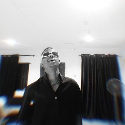 InsightsByAjayi's profile picture. B.Eng Undergraduate | Tutor at Gettyversity | Excel | Power BI | Tableau | Blackmagic🎧 | MUFC |