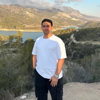 arifaydns's profile picture. 