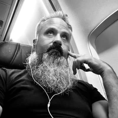 imscottjames's profile picture. Accept no substitutes. Demand the real deal. 👊🏼