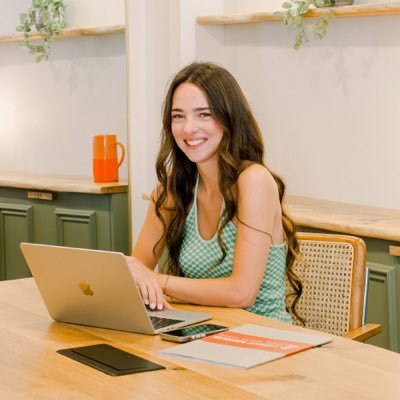 ChavesLaurine's profile picture. 