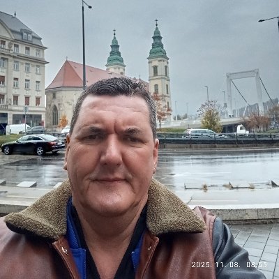 Szaboloresz's profile picture. Az élet egy álom , 
és néha egy álom az élet ...
A legszebb kívánság , a remény . . .