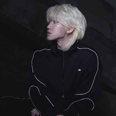 songof8star's profile picture. ok papi | free tag