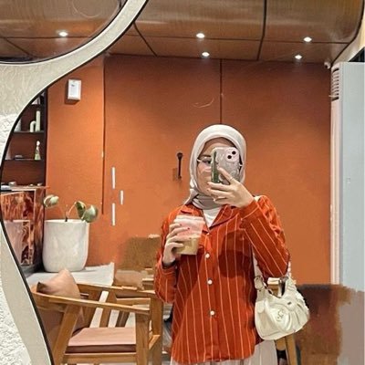 anotherasdfu's profile picture. nothing to see here baby