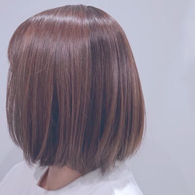 b_vtev's profile picture. 