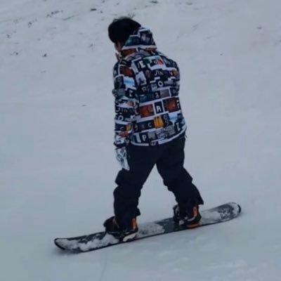 d_hv_'s profile picture. 1769433  ISFP-T