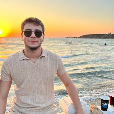 tanisss_'s profile picture. Building 👨🏼‍💻