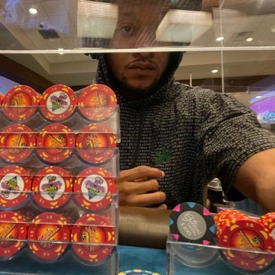 TrillegalAlien's profile picture. 👼🏾trust fund 80s baby 🎬screenwriter + film producer 🥋martial artist 🃏poker player 🐕dog father ♉️ INTJ