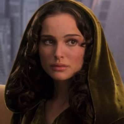 lumascut's profile picture. anidala and star wars enthusiast