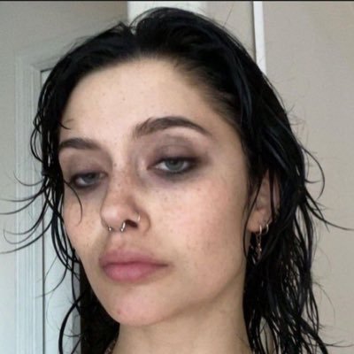 slendermanyugen's profile picture. 