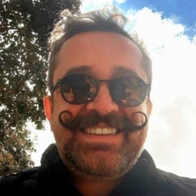 erdnxyz's profile picture. Yazdıklarım bilgim ve görgüm ölçüsündedir ve bir tek beni bağlar.