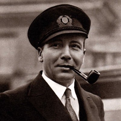 CWingUexkull's profile picture. time war veteran, schwabian, computational eugenicist