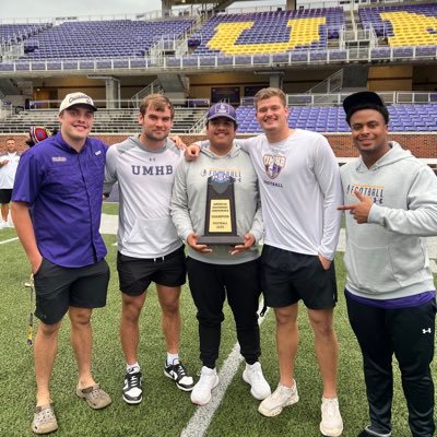 Coach_Felan's profile picture. TE’s coach @CruFootball | UTSA Alum | Hispanic Coach🇲🇽 | #ProtectTheCode #TCC ⚔️ #JUICE | 2025 ASC Conference Champion 🏆
