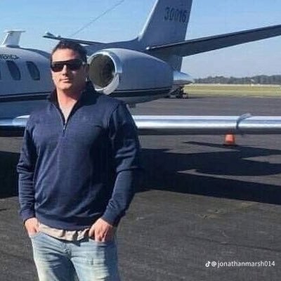 zeekozaki709's profile picture. I am a $202 mega million lottery winner…I’m blessed and I’ll be giving out $5000 to my lucky followers 💯 #GivingbackTothePeople🖤🎁